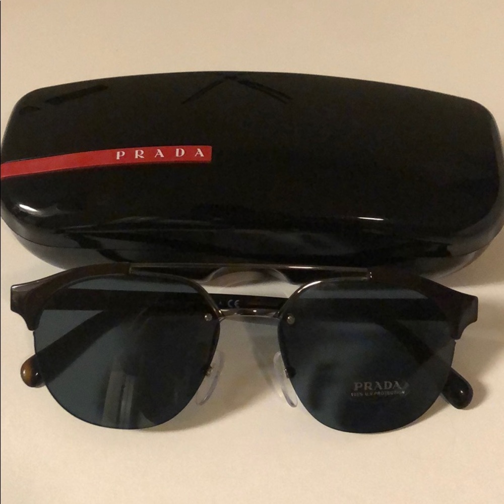 PRADA SUNGLASSES NEW
